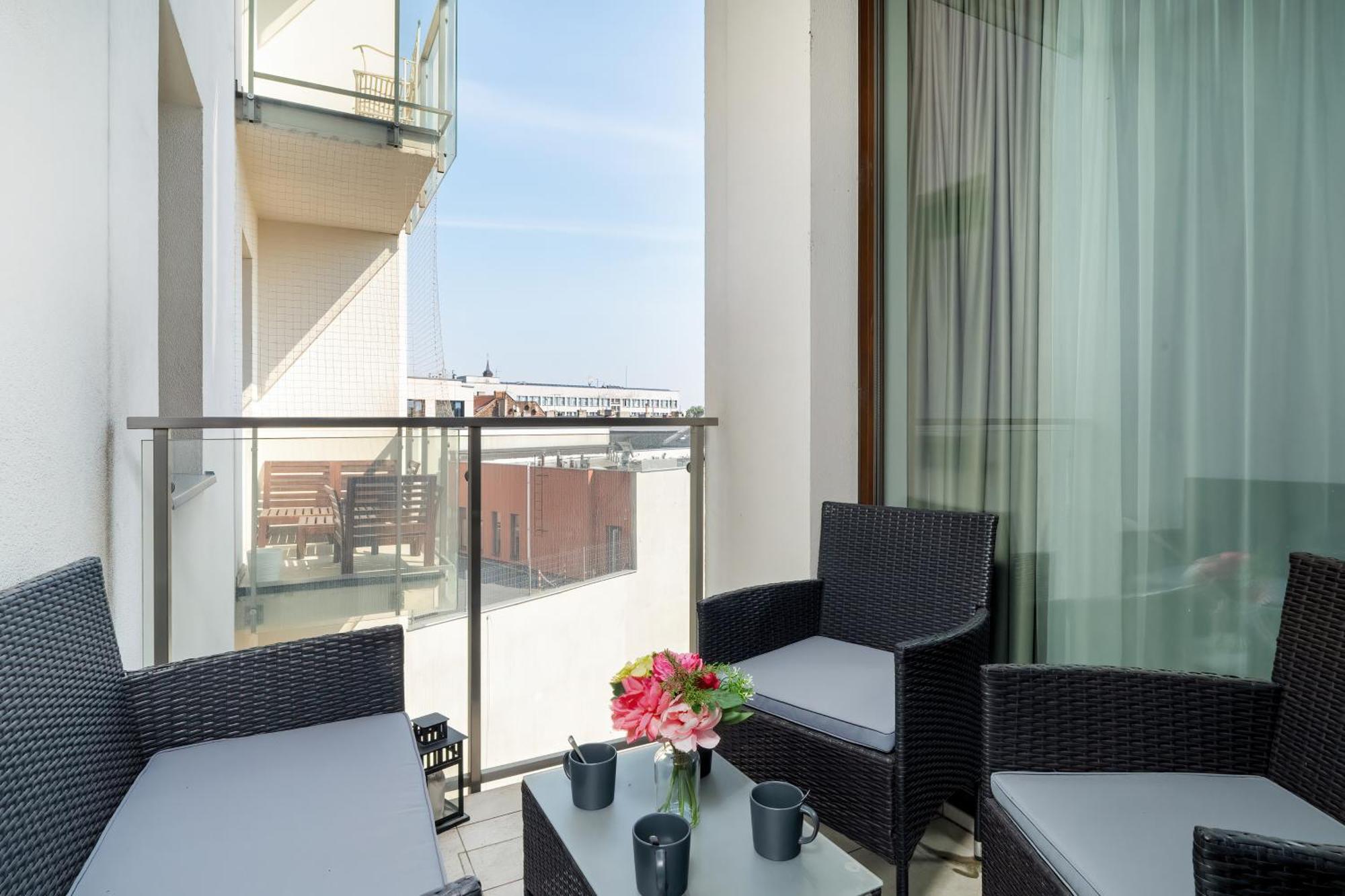 Rodzinne Dla 5 Osob Klimatyzacja By Renters Apartment